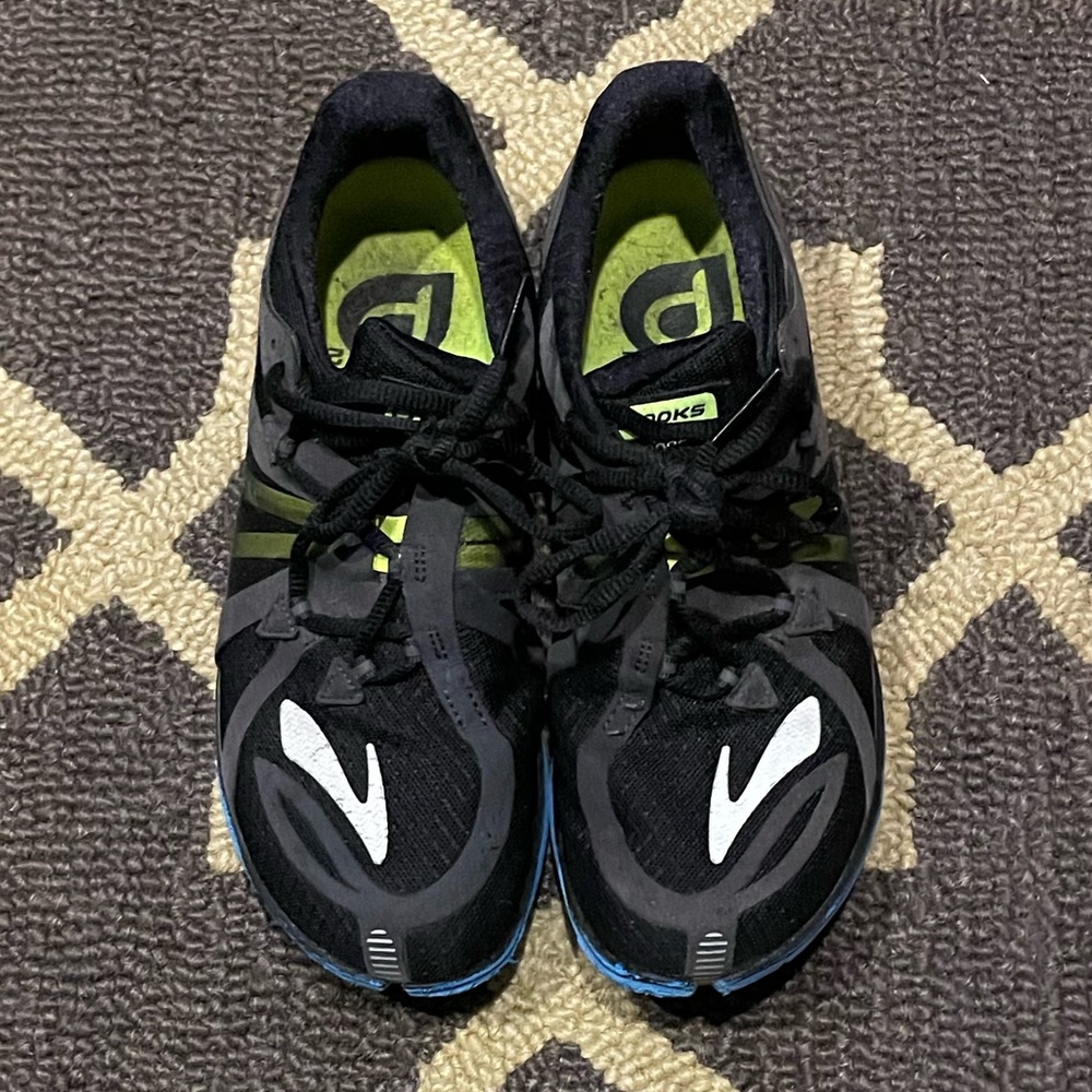 Brooks Pure Connect Size 8 GUC         Mens Running Shoe